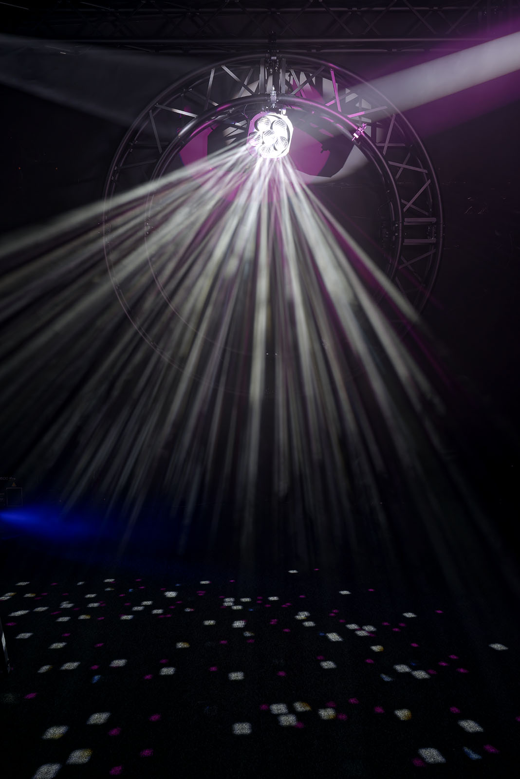 Motorized disco ball effect