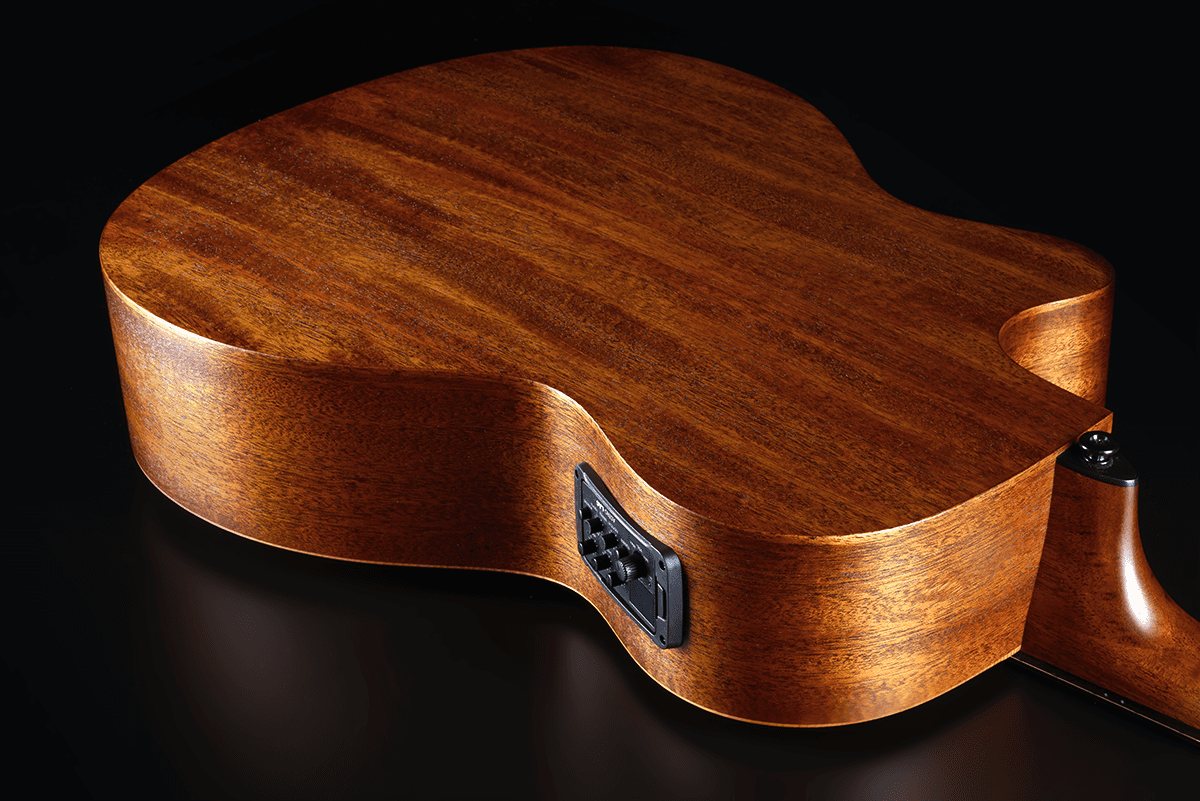 Tramontane Dreadnought red cedar - khaya