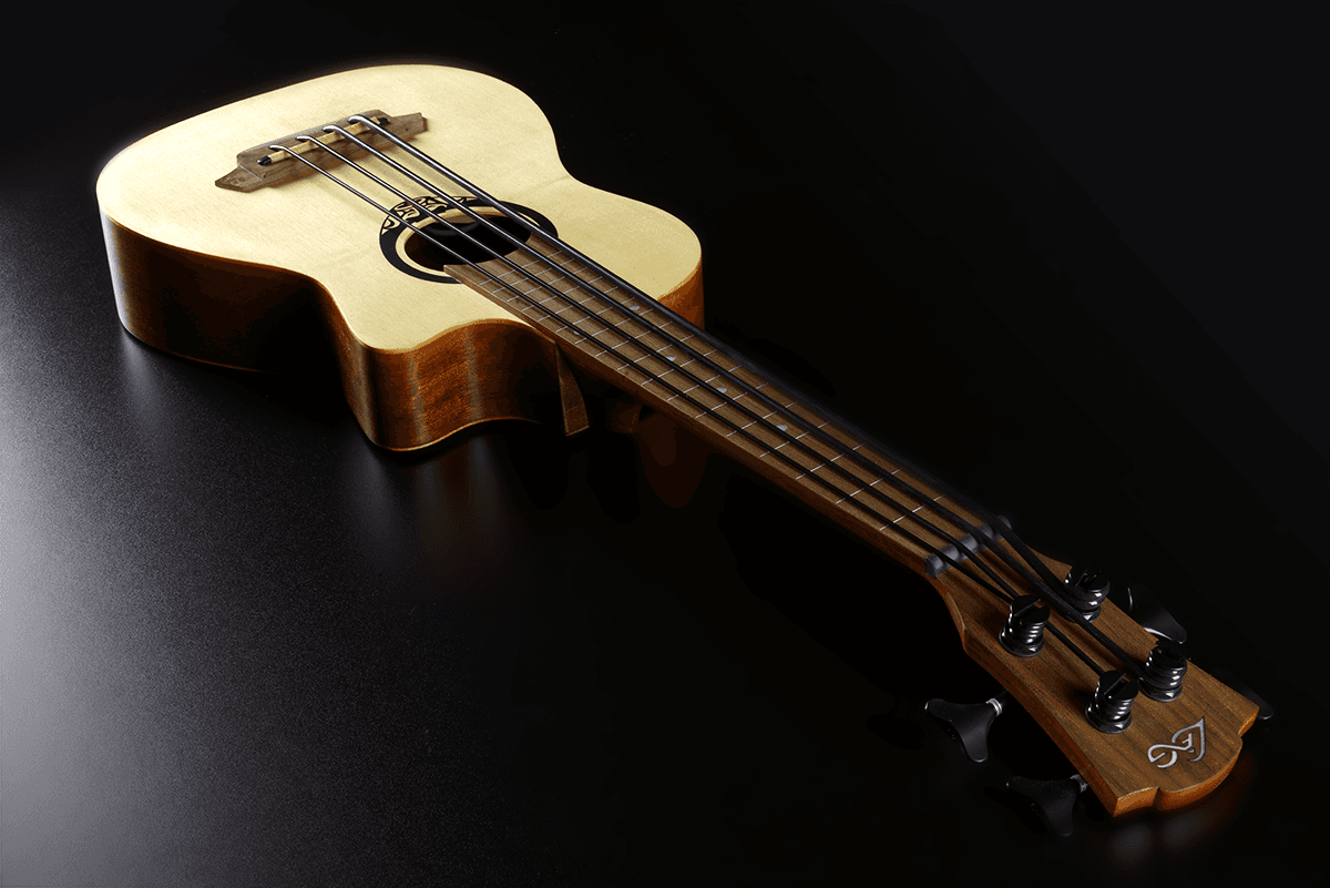 Tiki Bass Fretless Pan-Coupé Électro