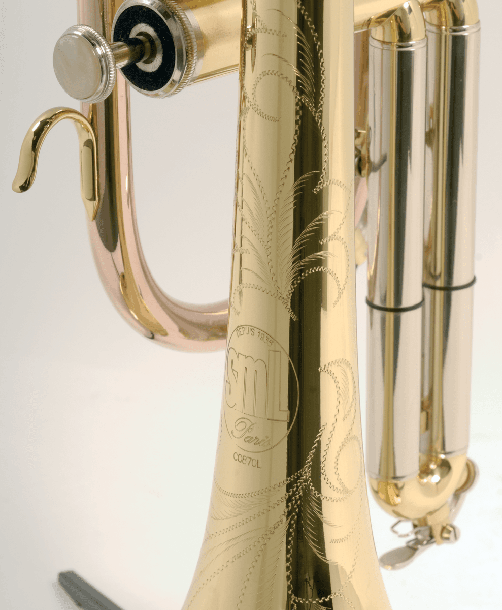 Bb, Lacquered brass