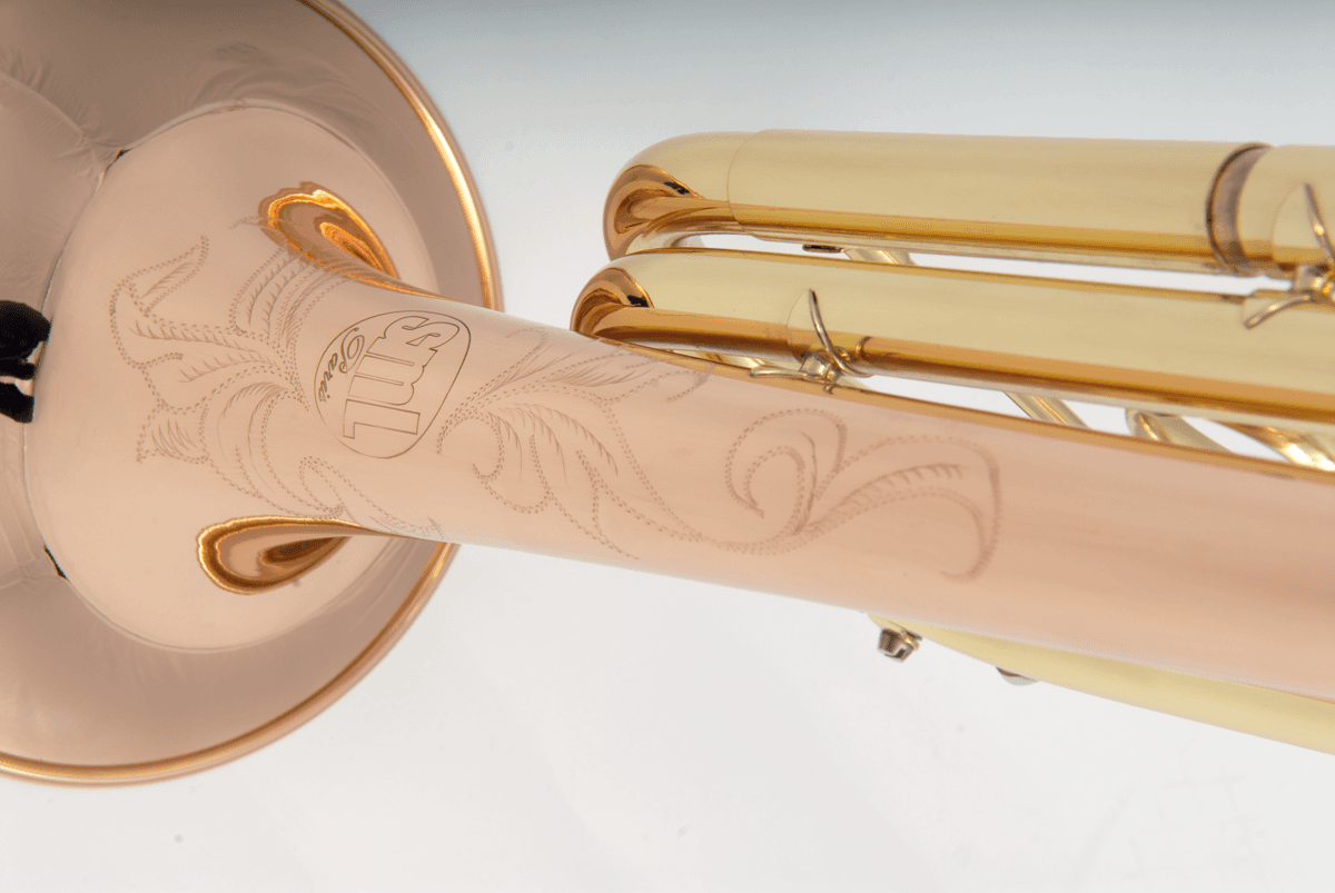 Eb, Lacquered rose brass